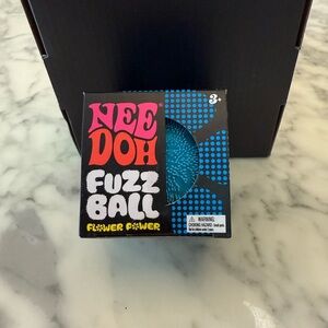 Nee Doh Fuzz Ball blue